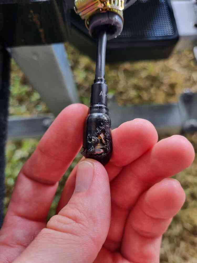 broken_hydrophone